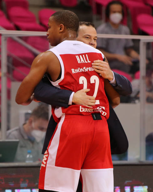 格拿下大马 格拿下大马