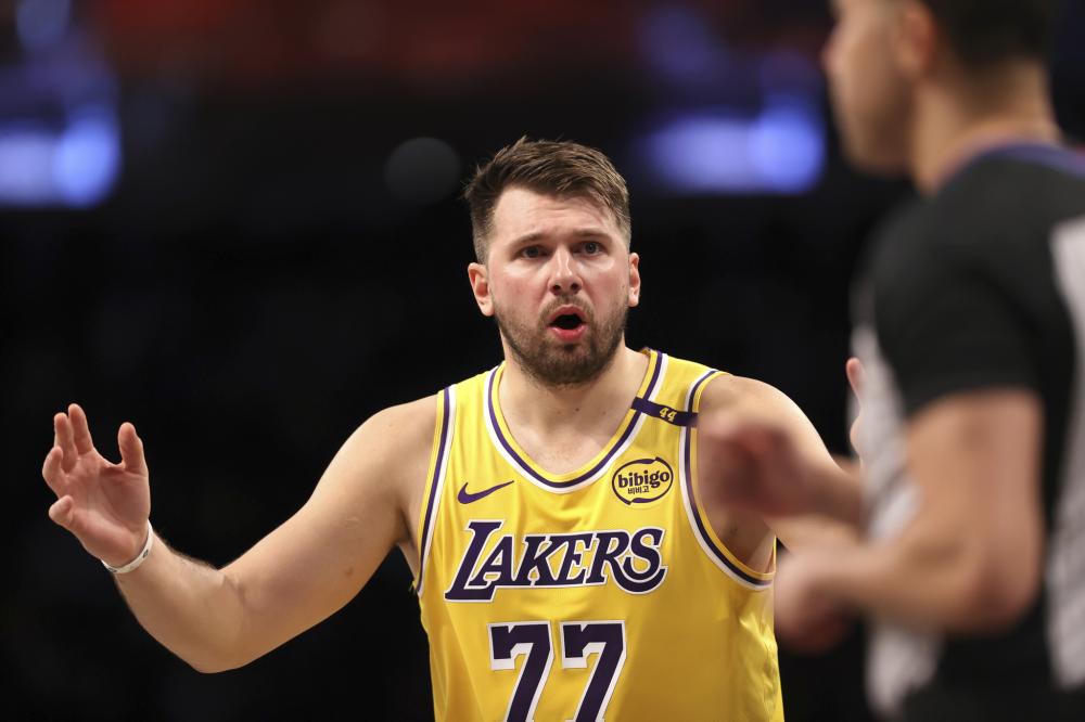 斯在关键时 斯在关键时