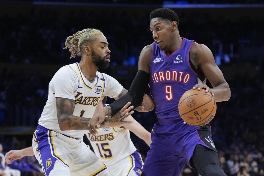 间的温情互 间的温情互